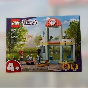 New unopened Lego Friends Pet clinic 111 pieces